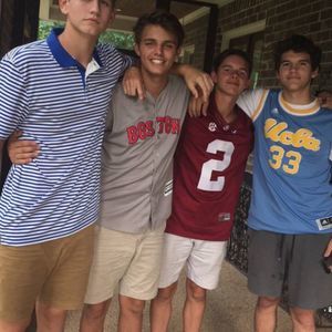 Meet your Posher, Colby